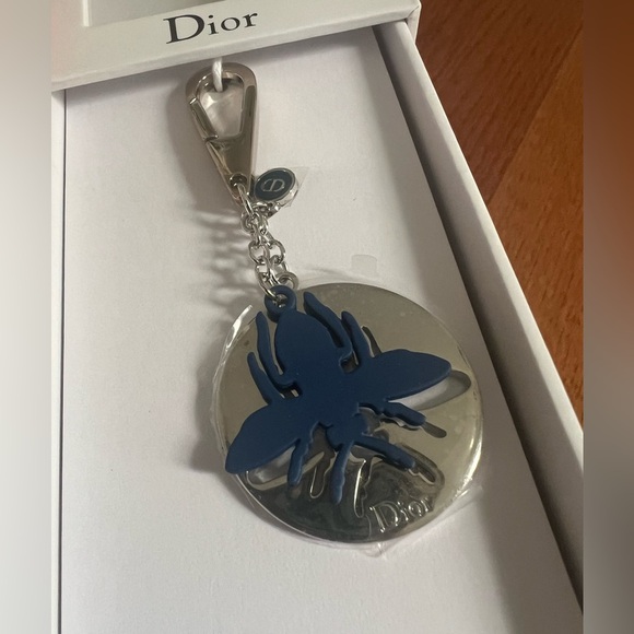 Christian Dior Rubber Bee Keychain - NWOT - Picture 6 of 6
